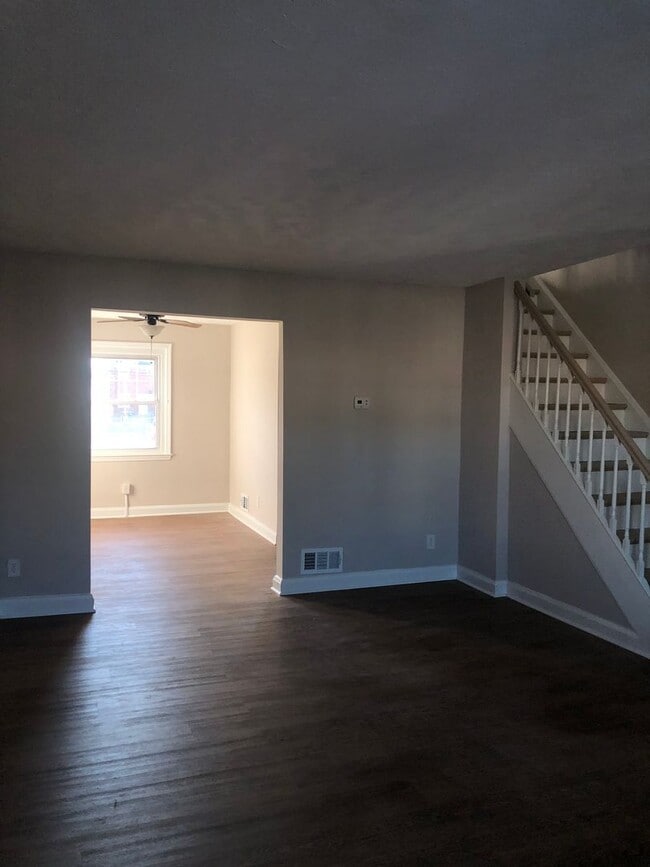 Foto del edificio - 3 Bedroom townhouse in Baltimore County Middlesex