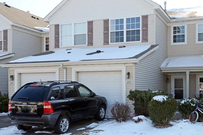 Building Photo - 672 Cobblestone Way