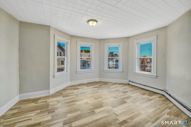 Foto del edificio - 221 Willow St