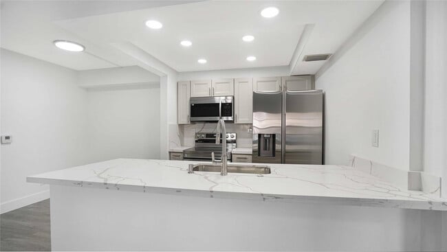 Foto del edificio - 9466 Boca Cove Cir