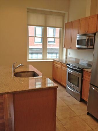 Foto principal - 520 Harrison Ave