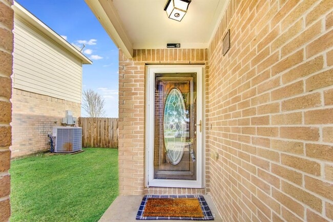 Building Photo - 729 Spoonbill Ln