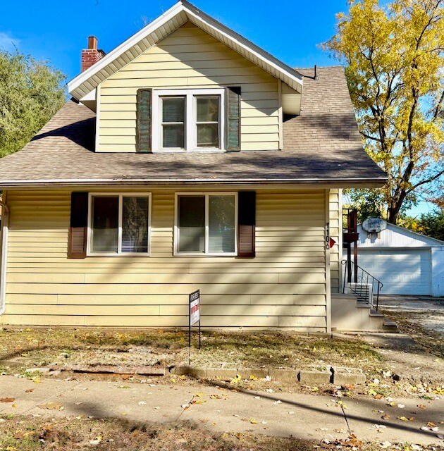 Foto del edificio - 1106 N Hickory St