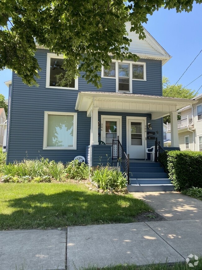 Building Photo - 208 Wilder St