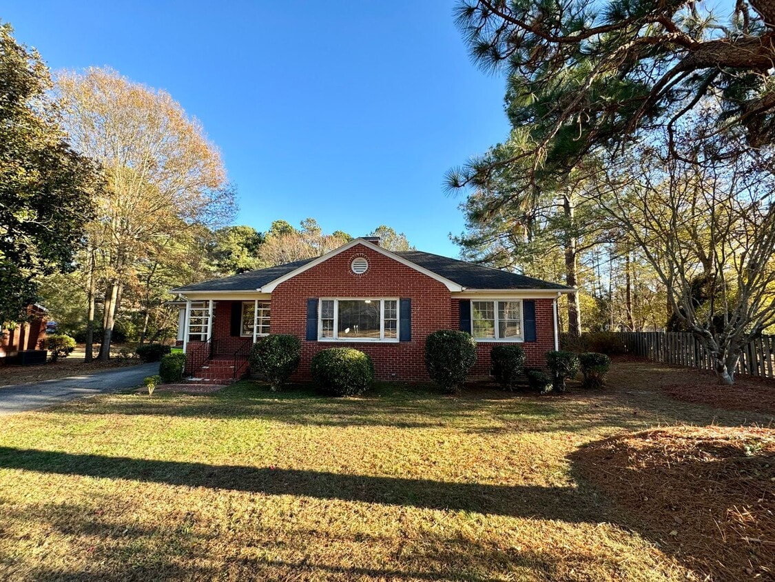 113 Buena Vista Cir, South Hill, VA 23970 House Rental in South Hill