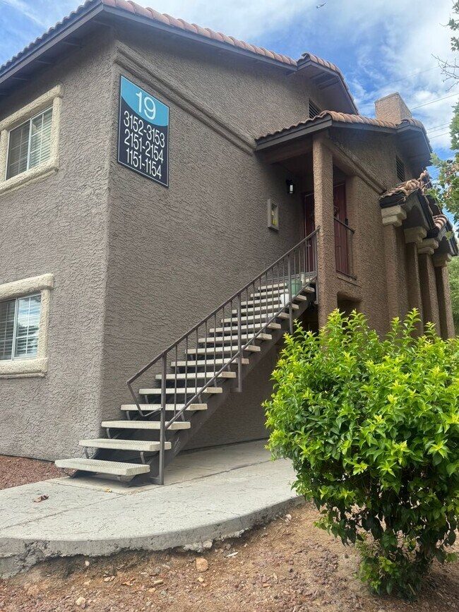 Foto del edificio - Remodeled Ground Floor 2 Bed Condo Ready for Move In