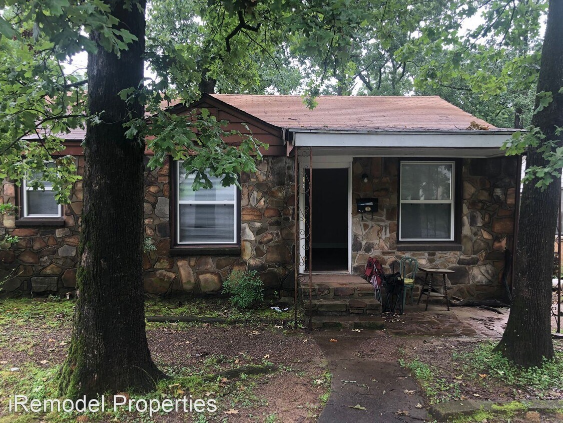Primary Photo - 1401 S Harrison St