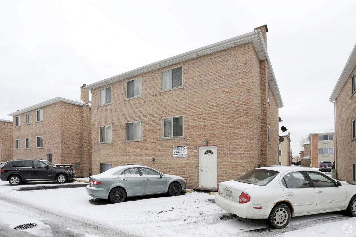 Building Photo - 9220 Susy Ln