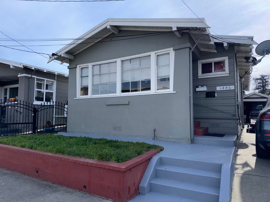 Primary Photo - 1446 Mitchell St