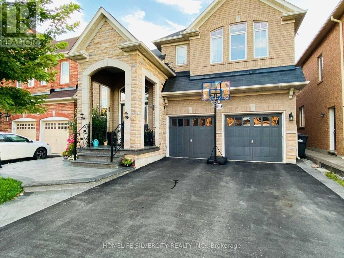 Photo principale - 10 Bloom Dr