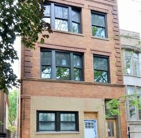 Foto del edificio - 2144 W. Potomac Ave.