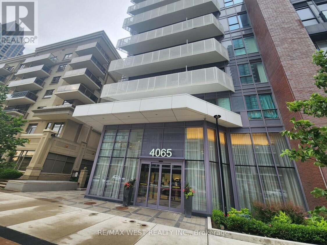 Primary Photo - 4065-4065 Confederation Pkwy
