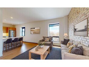 Building Photo - 2109 Blaisdell Ave