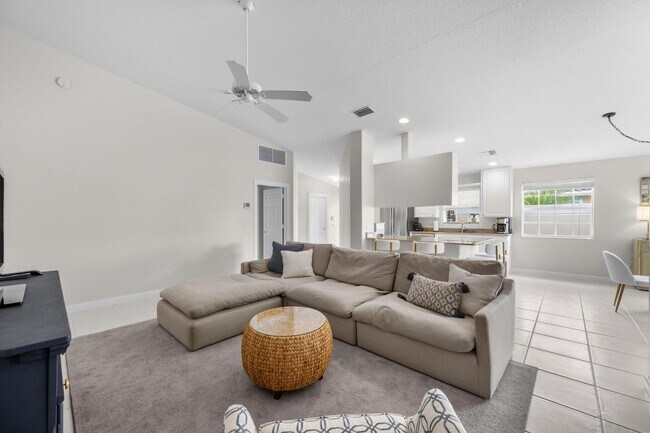 Foto del edificio - 3136 Verdmont Ln