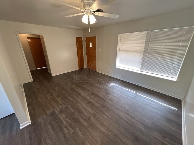 Foto del edificio - ***2-weeks free rent***1315 Zephyr Rd, Killeen