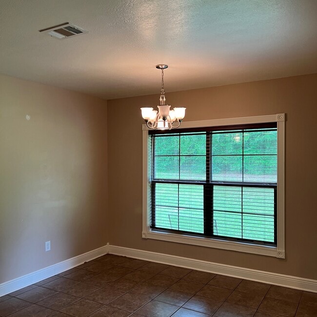 Foto del edificio - 503 Woodland Pkwy