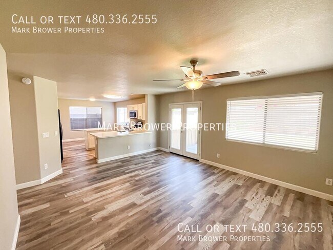 Foto del edificio - 11504 E Pronghorn Ave