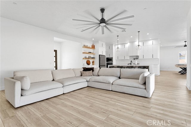 Building Photo - 16383 Ridge View Dr
