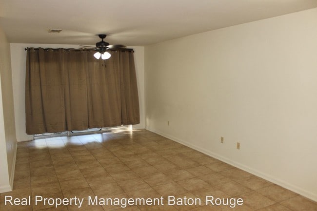 Building Photo - 7733 Bles Ave
