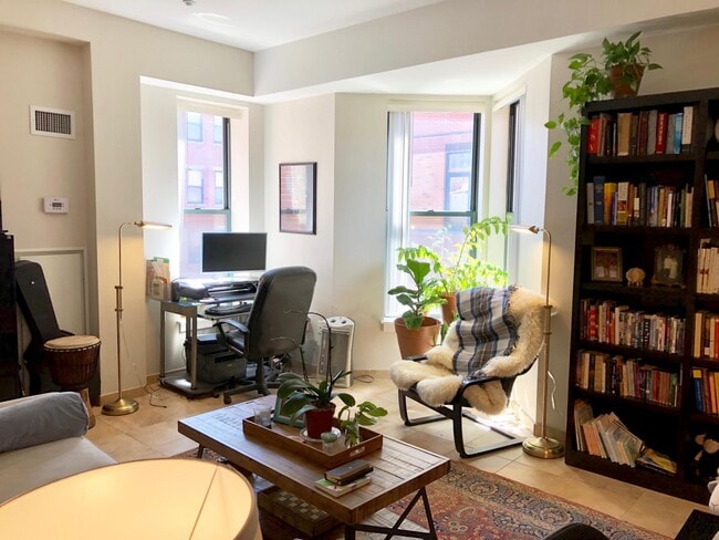 Foto del edificio - 33 Fay St