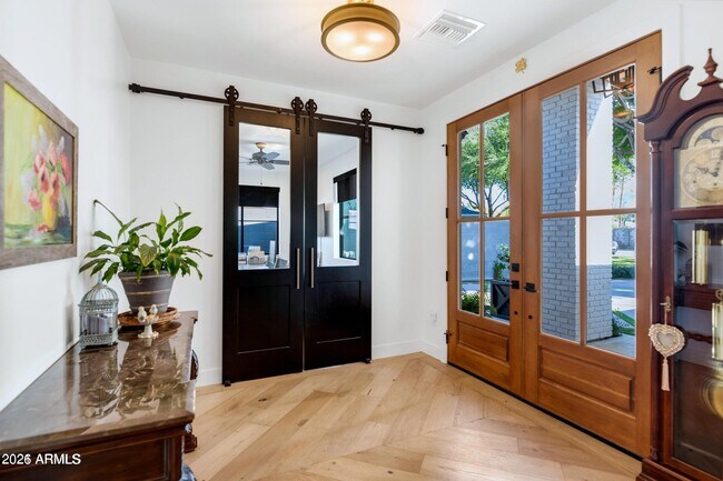Foto del edificio - 3442 N 40th Pl