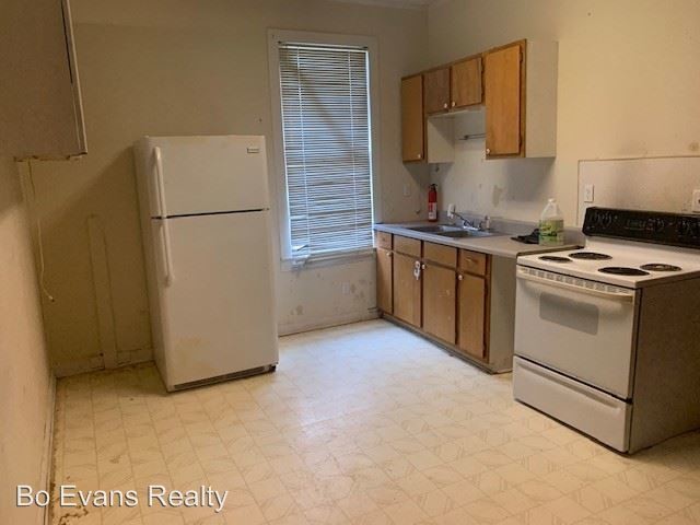 Building Photo - 2 br, 1 bath House - 2800 Locust St