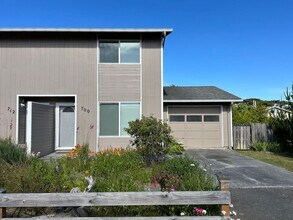 Building Photo - 700 Edison Ave SW