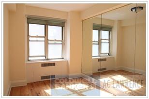 Foto del edificio - 220 Madison Ave