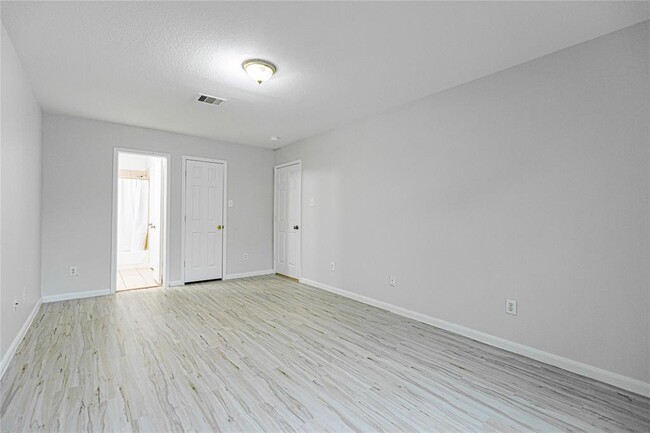 Building Photo - 4121 Mallow St