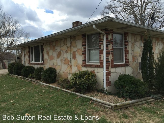 Building Photo - 3 br, 1 bath House - 1209 N 11th St