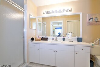 Building Photo - 3830 Sawgrass Way