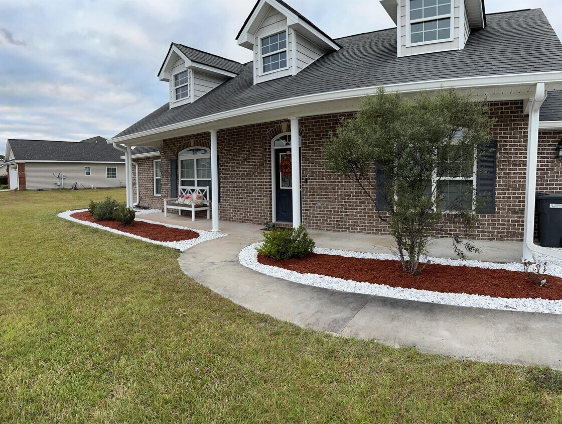 156 Bulloch Ct, Hinesville, GA 31313 House for Rent in Hinesville, GA