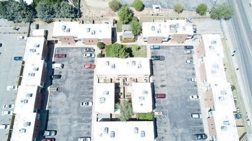 Building Photo - 12621 Lomas Blvd NE