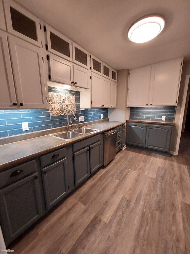 Building Photo - 3 br, 2 bath House - 2608 S Santa Fe St