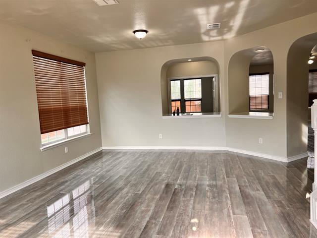 Building Photo - 308 Serenade Ln