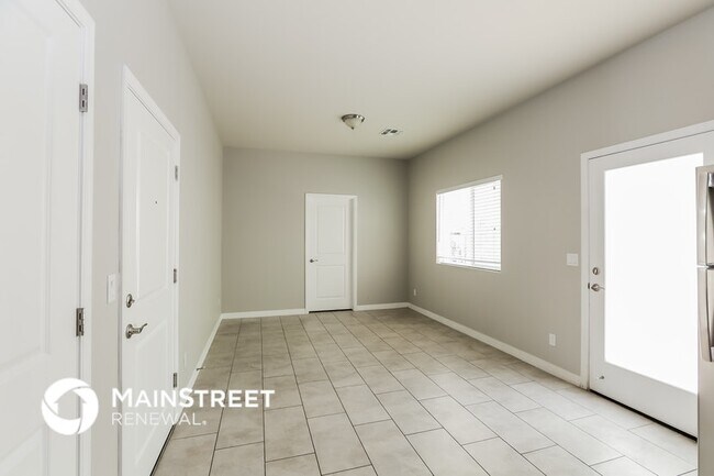 Foto del edificio - 2000 N 36th St