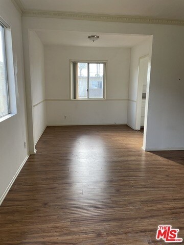 Building Photo - 3333 Durango Ave