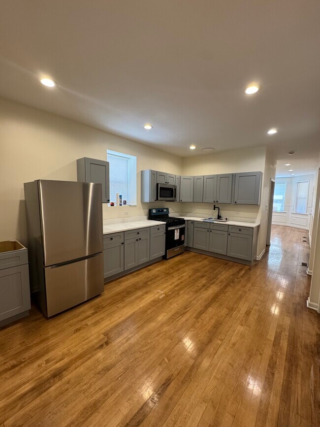 Foto del edificio - 5432 W 23rd St