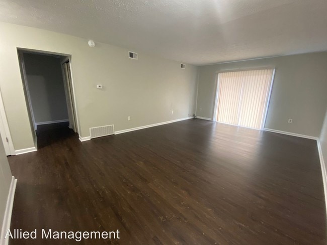 Building Photo - 1844 Augusta Dr