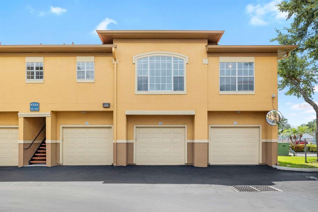 Foto principal - 4336 Bayside Village Dr