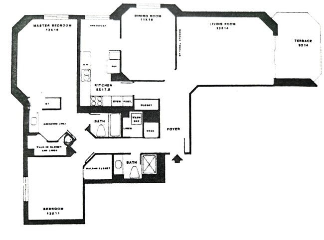 Building Photo - 1600 N Oak St