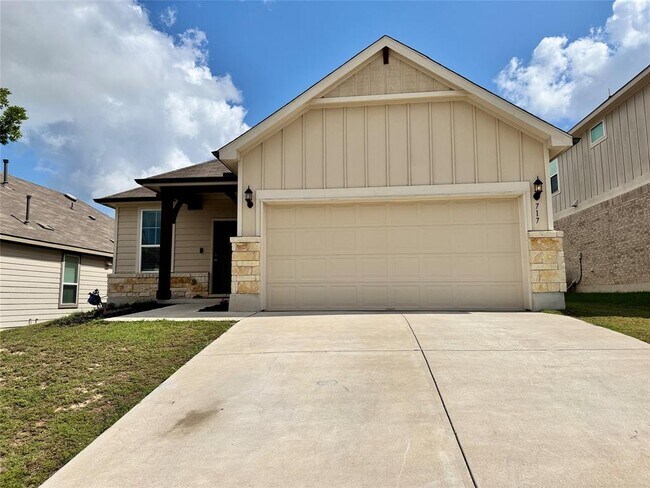 Building Photo - 717 Bayberry Cir