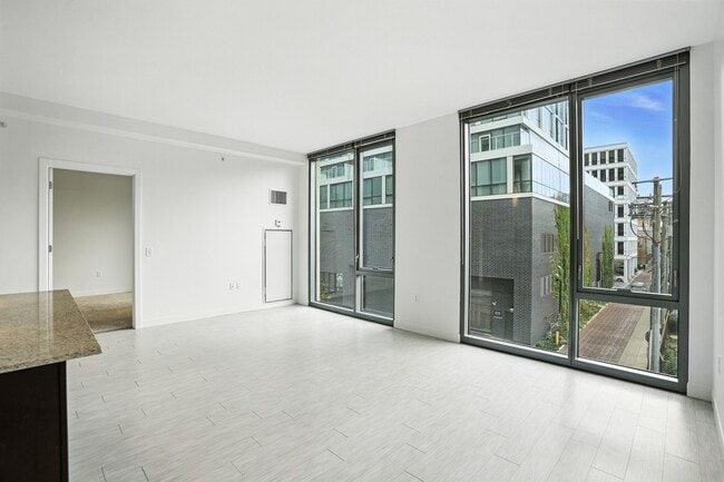 Photo - 155 Forest Ave Apartment