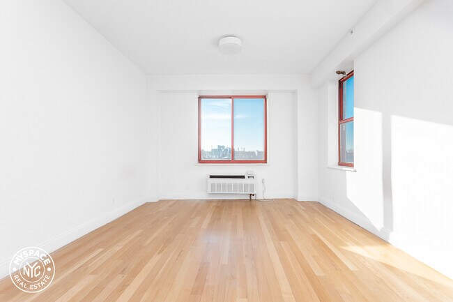 Building Photo - 1127 Flatbush Ave
