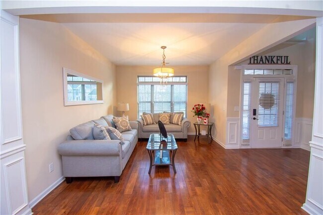 Foto del edificio - 5143 Olive Branch Cir