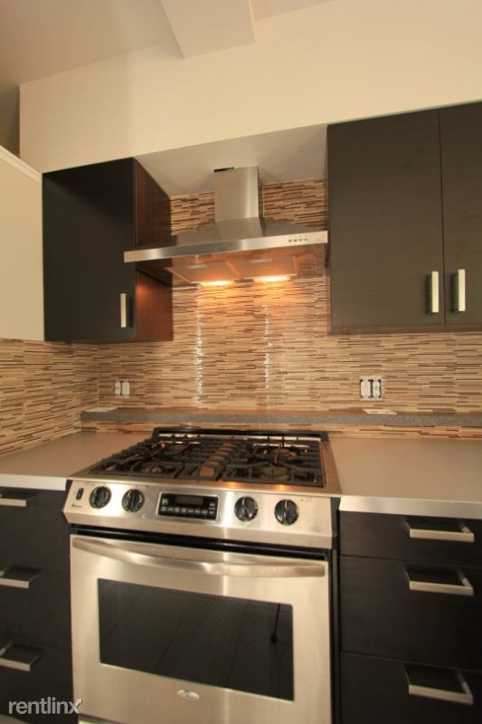 Foto del edificio - 2 br, 1 bath House - 5032 5th Avenue