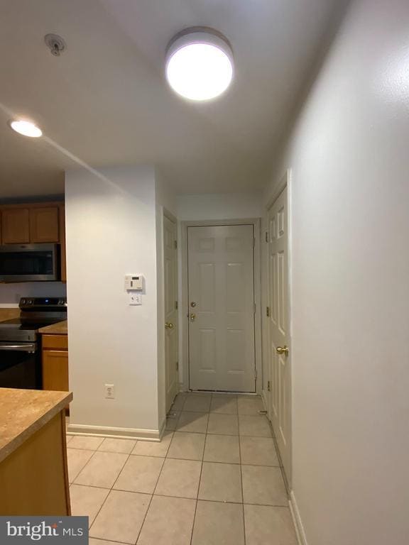 Building Photo - 12250 Open View Ln