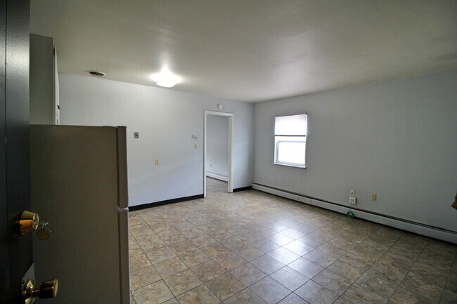 Foto del edificio - 356 E Duncan St