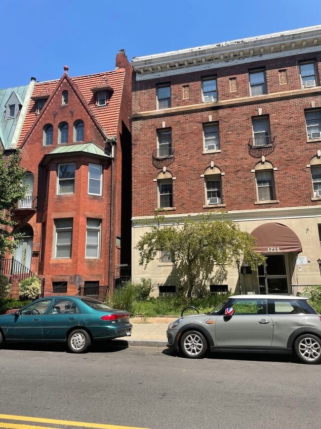 Building Photo - 1715 P St NW