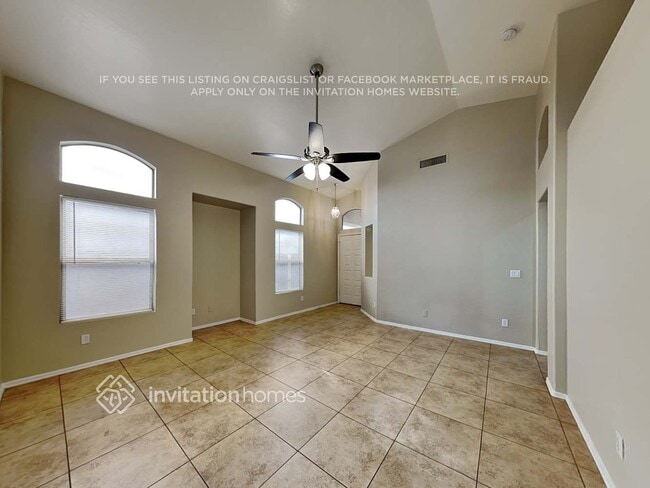 Foto del edificio - 1902 N 106th Ln